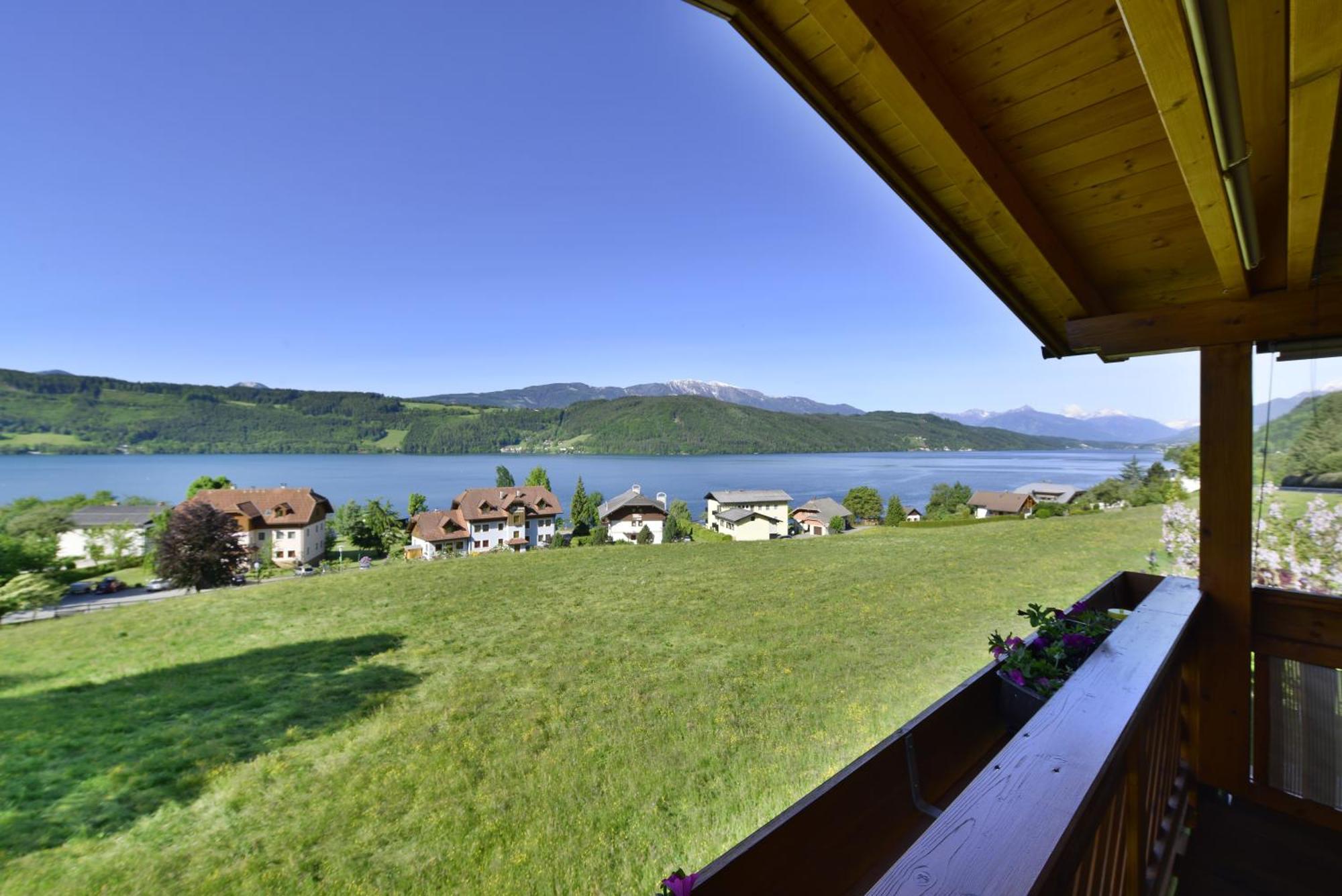 Haus Nowak Ferienwohnungen Millstatt Luaran gambar