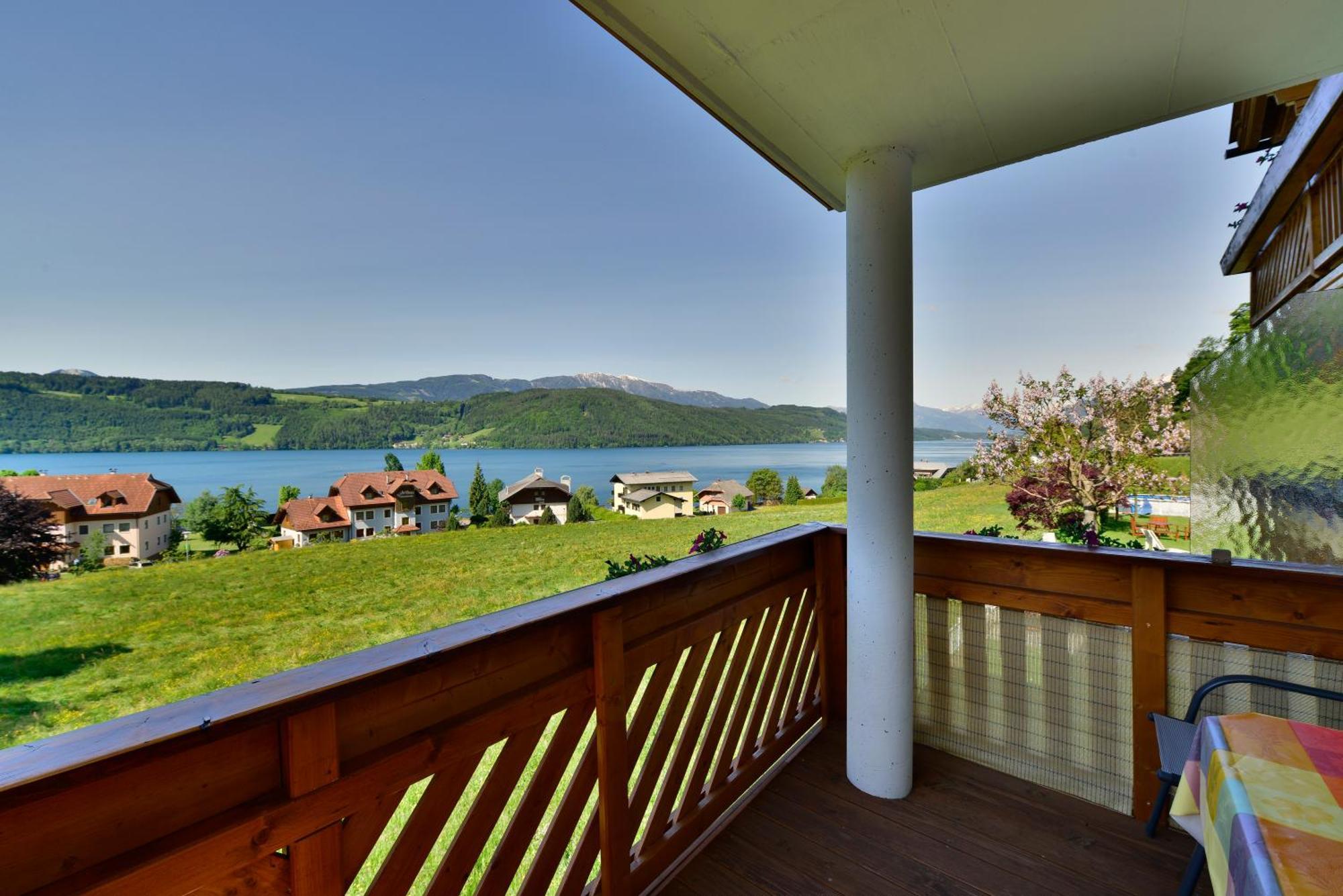 Haus Nowak Ferienwohnungen Millstatt Luaran gambar